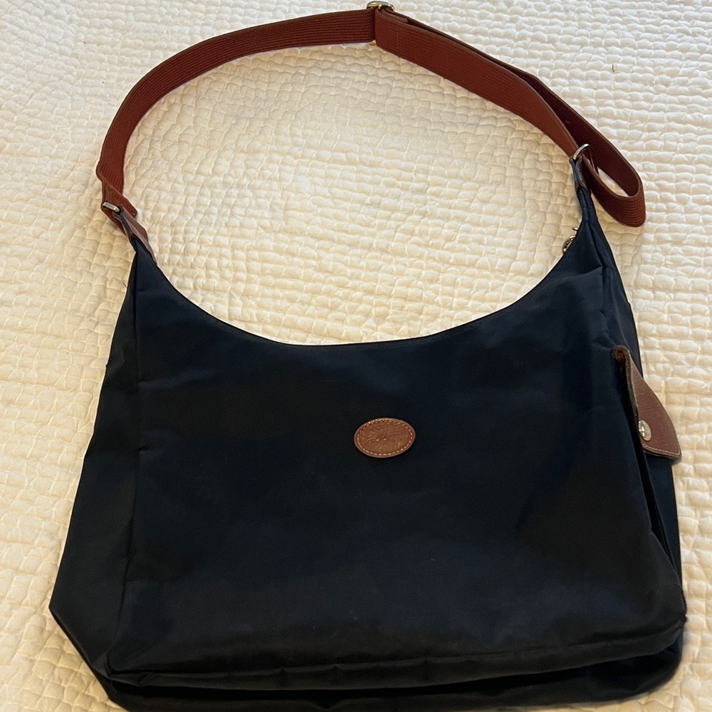 Longchamp Black Nylon Shoulder Bag with Brown Strap